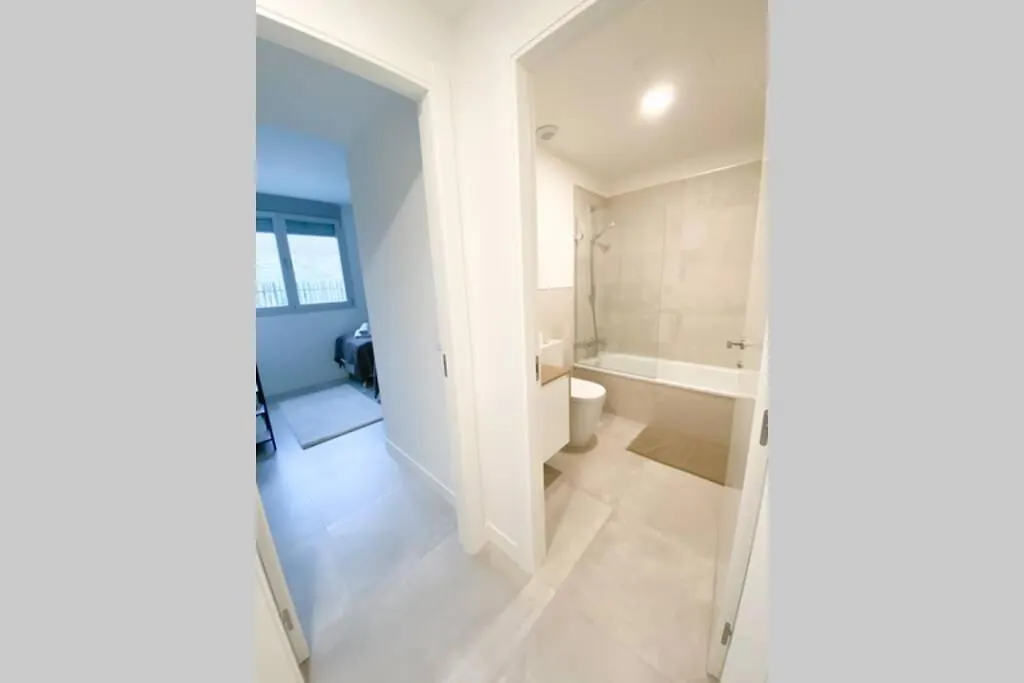 New Apartment - Close To Sea - Pool - Sauna Fuengirola