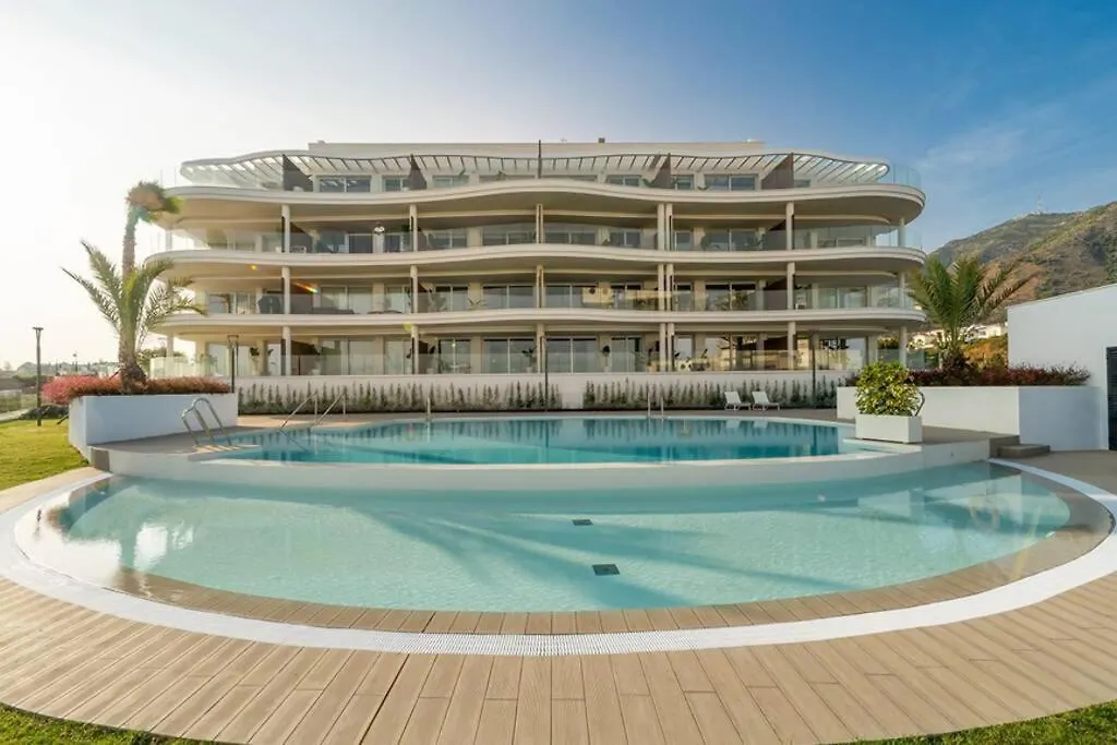 New Apartment - Close To Sea - Pool - Sauna Fuengirola