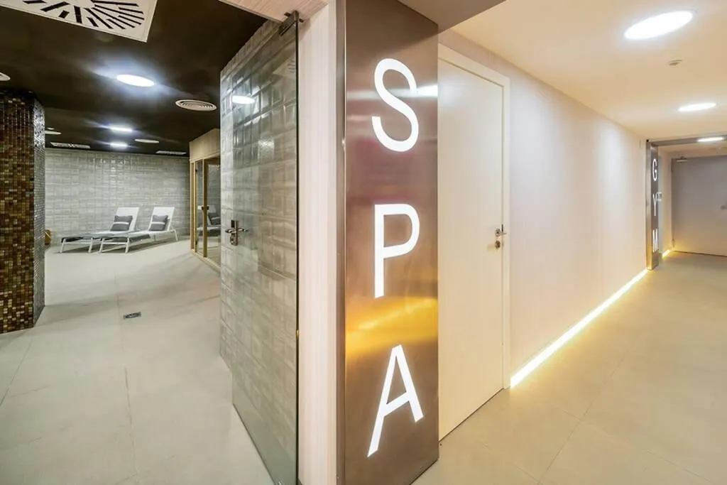 New Apartment - Close To Sea - Pool - Sauna Fuengirola
